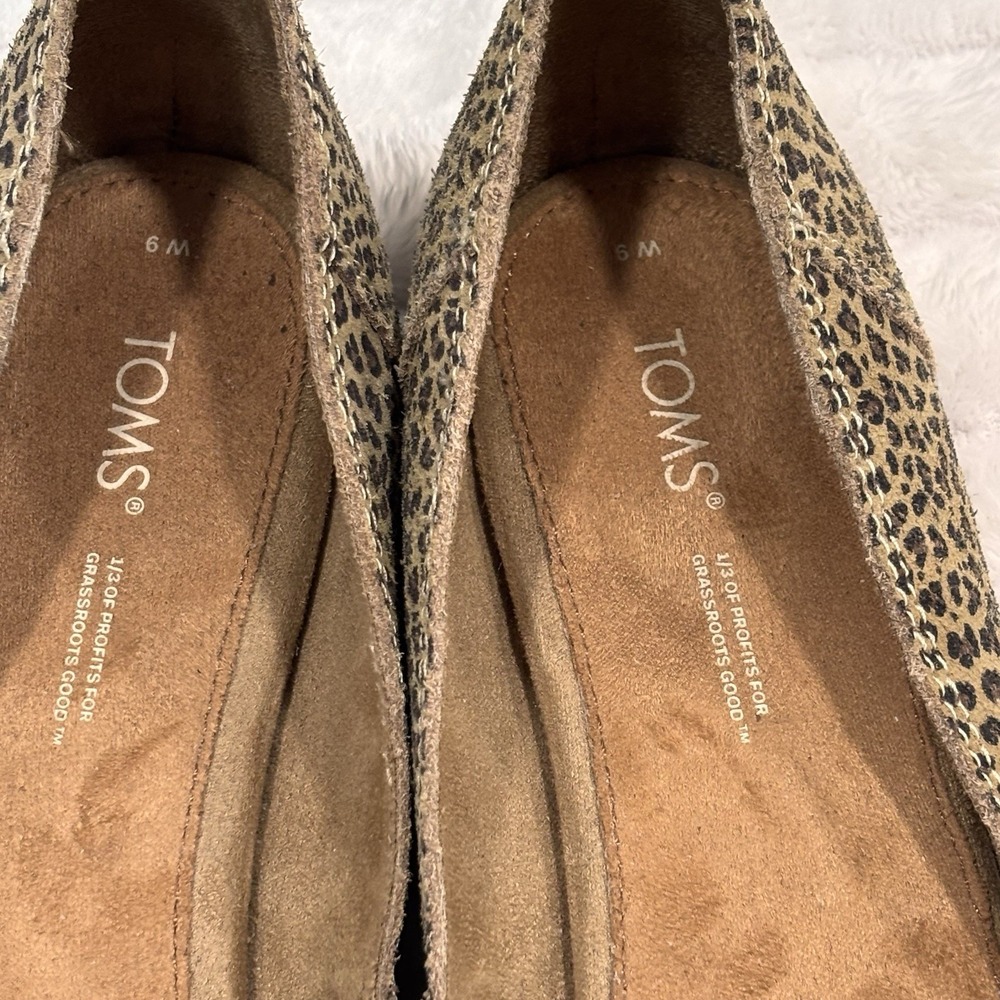 TOMS Leopard Cheetah Animal Print Slip On Flats Shoes Womens Size 9 - Picture 5 of 7